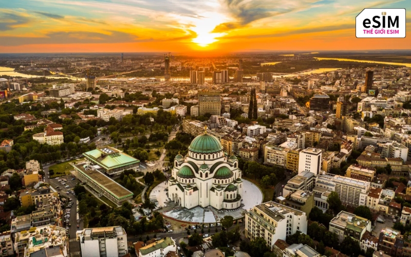 Serbia là quốc gia Đông Âu cổ kính sở hữu chi phí ăn uống rẻ như tại các thành phố lớn Việt Nam